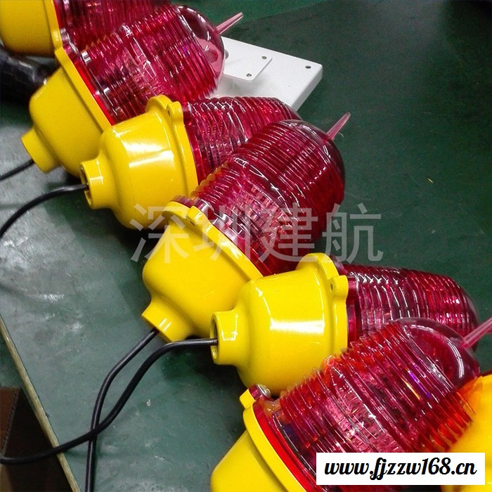 建航 自动光控led航空障碍灯 122led法兰航空障碍灯 led航空障碍灯系列 交流航空障碍灯 铁塔的航空障碍指示灯图2