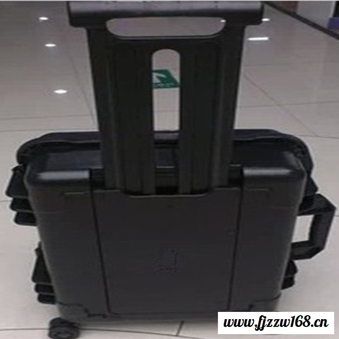 供应PC-7640安全器材箱 塑胶仪器箱 精密仪器箱 仪器设备箱 塑胶拉杆箱 摄影器材箱 航空箱 通讯设备箱图3