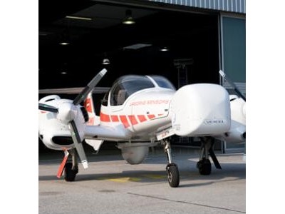 DA42 MPP地理星飞机图3