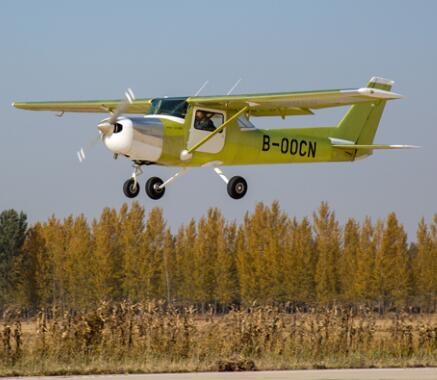 JC-100N飞机图3