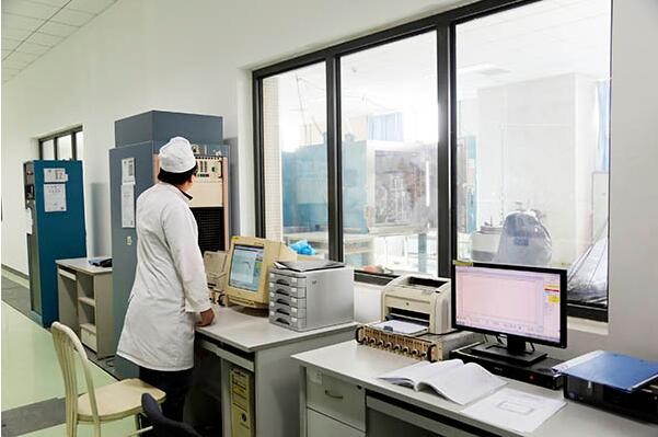 环境试验中心 高低温试验区图2