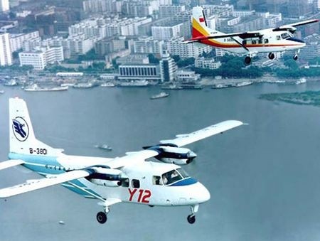 Y-12飞机图2