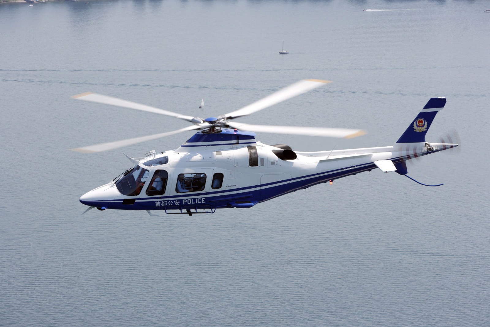 AW109销售图3