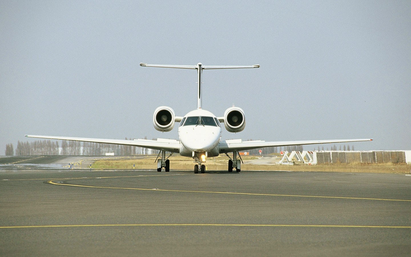 ERJ 135图3