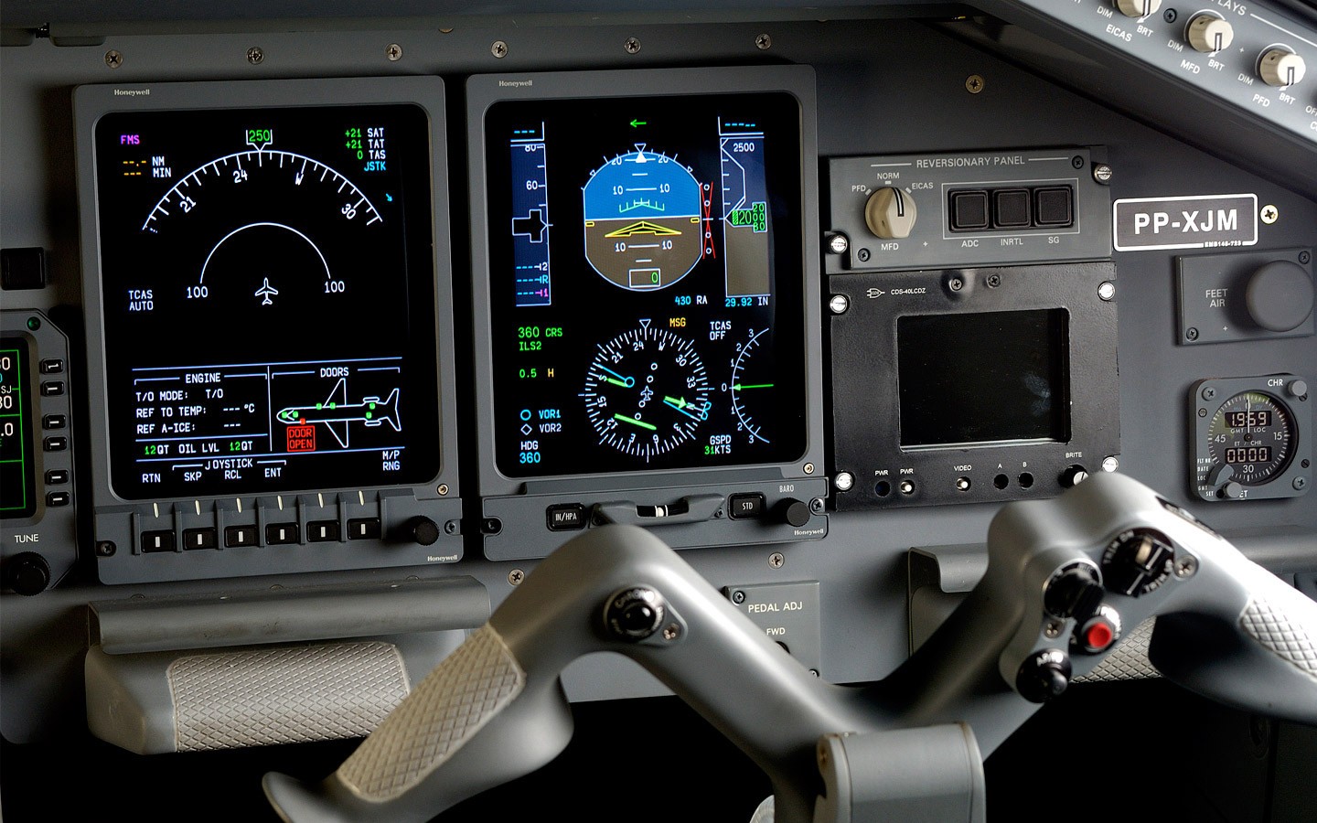 ERJ 145图3